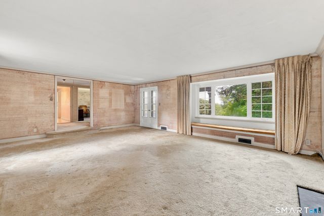 54 Ferncliff Drive, West Hartford, CT 06117