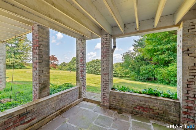 54 Ferncliff Drive, West Hartford, CT 06117