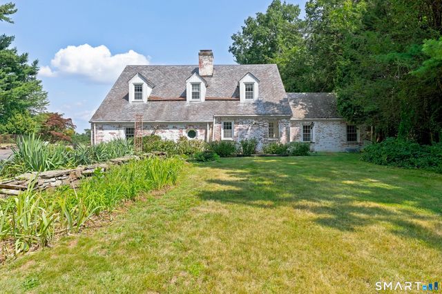 54 Ferncliff Drive, West Hartford, CT 06117