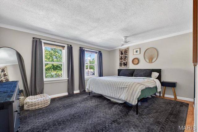 2510 Oakland Avenue, St Louis, MO 63143