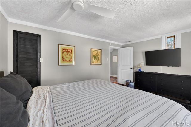 2510 Oakland Avenue, St Louis, MO 63143