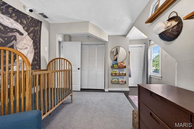 2510 Oakland Avenue, St Louis, MO 63143