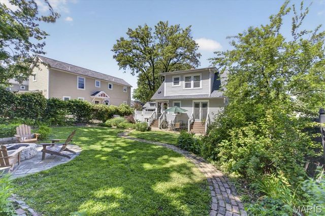 2510 Oakland Avenue, St Louis, MO 63143