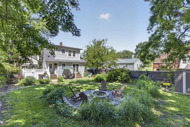 2510 Oakland Avenue, St Louis, MO 63143