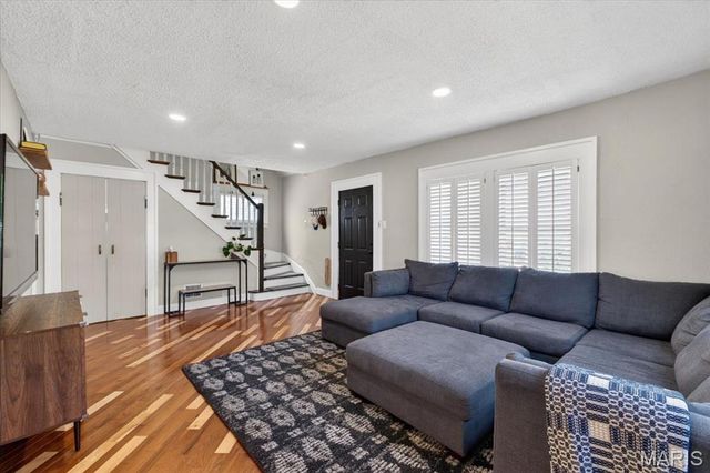 2510 Oakland Avenue, St Louis, MO 63143