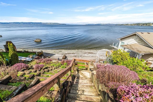 220 SW 292nd Street, Federal Way, WA 98023