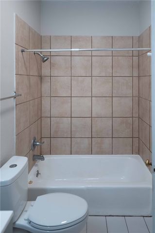 400 Nagle Street 105, College Station, TX 77840