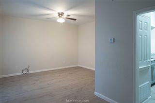 400 Nagle Street 105, College Station, TX 77840