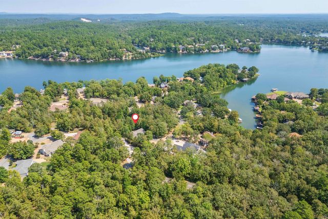 34 Sorpresa Way, Hot Springs Village, AR 71909