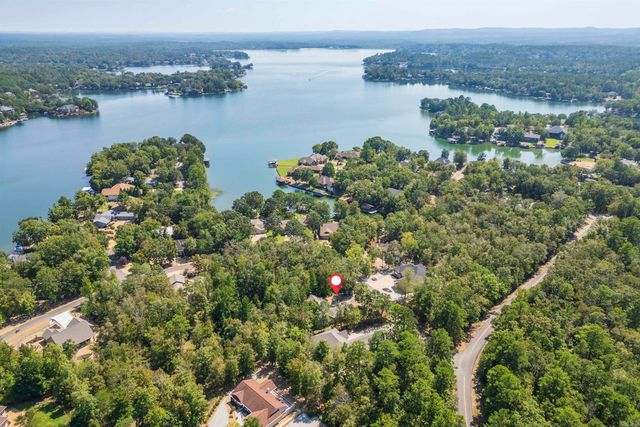 34 Sorpresa Way, Hot Springs Village, AR 71909