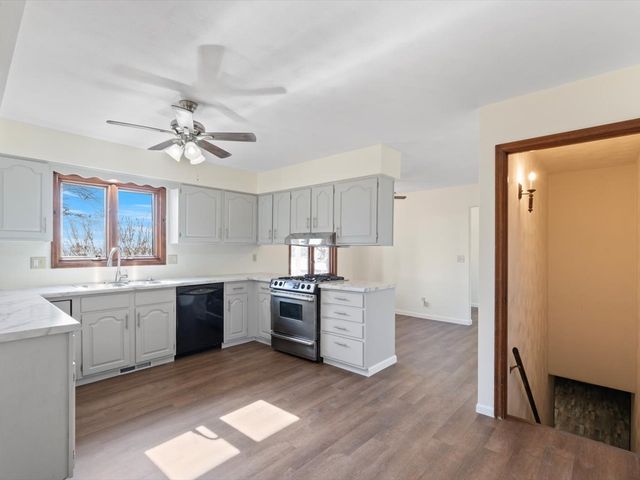 12292 Indian Trail Road, Geneseo, IL 61254