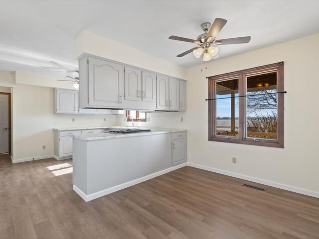 12292 Indian Trail Road, Geneseo, IL 61254