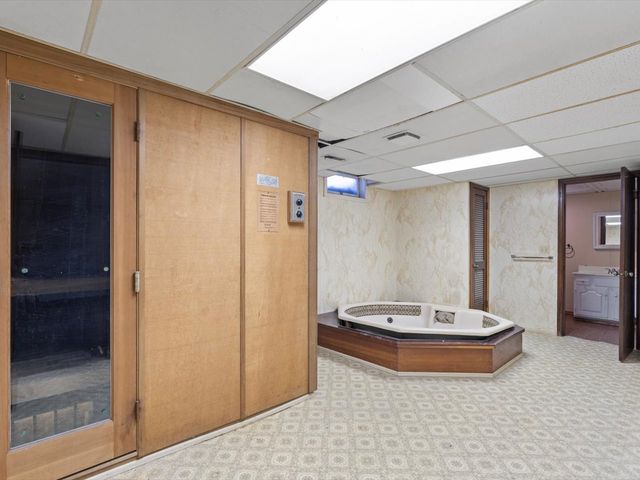 12292 Indian Trail Road, Geneseo, IL 61254