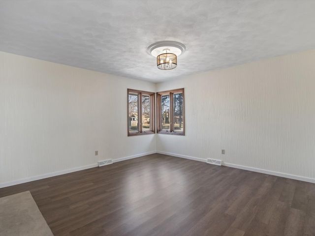 12292 Indian Trail Road, Geneseo, IL 61254