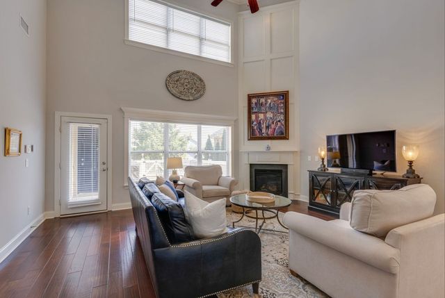 608 Patriot Ln, Franklin, TN 37067