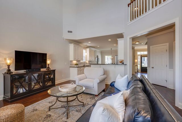608 Patriot Ln, Franklin, TN 37067