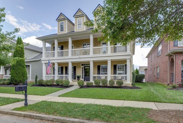 608 Patriot Ln, Franklin, TN 37067