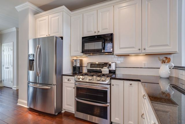 608 Patriot Ln, Franklin, TN 37067