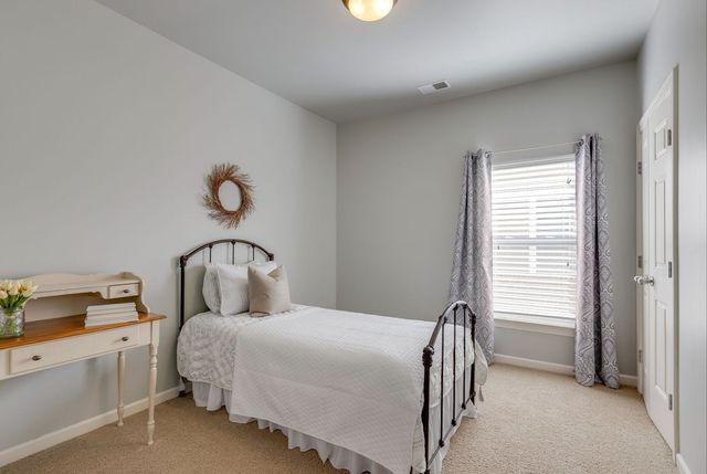 608 Patriot Ln, Franklin, TN 37067