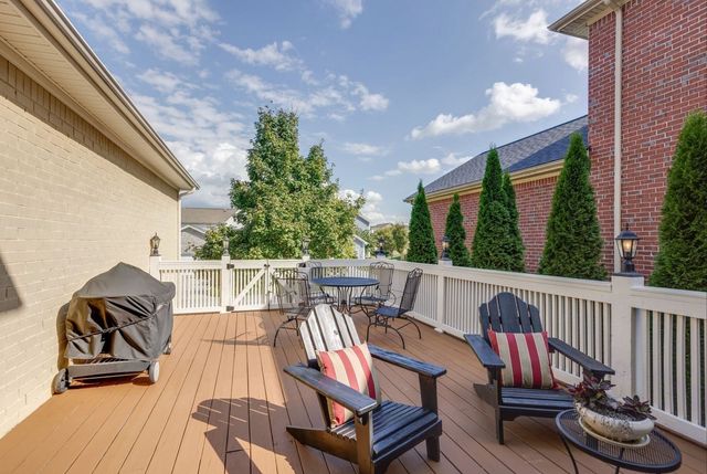 608 Patriot Ln, Franklin, TN 37067