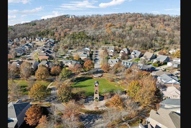 608 Patriot Ln, Franklin, TN 37067