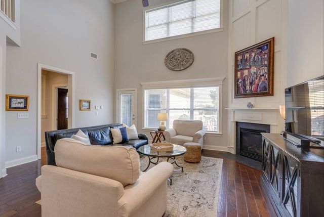 608 Patriot Ln, Franklin, TN 37067
