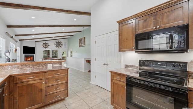 1125 Ethel, Seguin, TX 78155