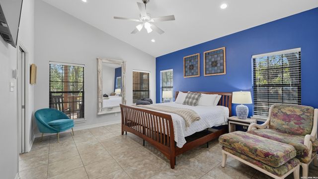 1125 Ethel, Seguin, TX 78155