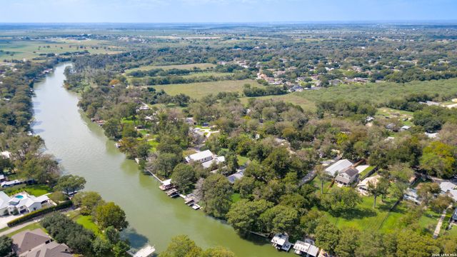 1125 Ethel, Seguin, TX 78155