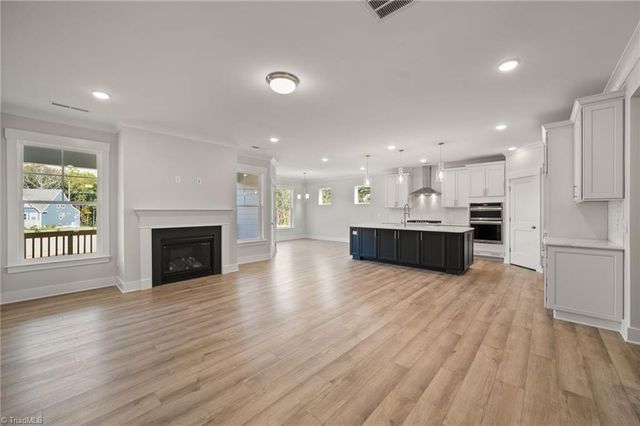 290 Redland Road, Advance, NC 27006