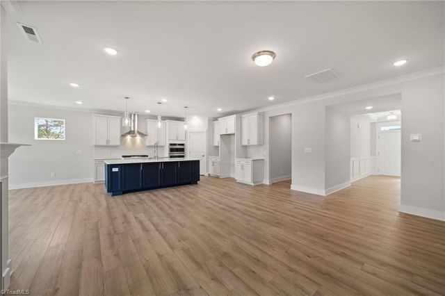 290 Redland Road, Advance, NC 27006