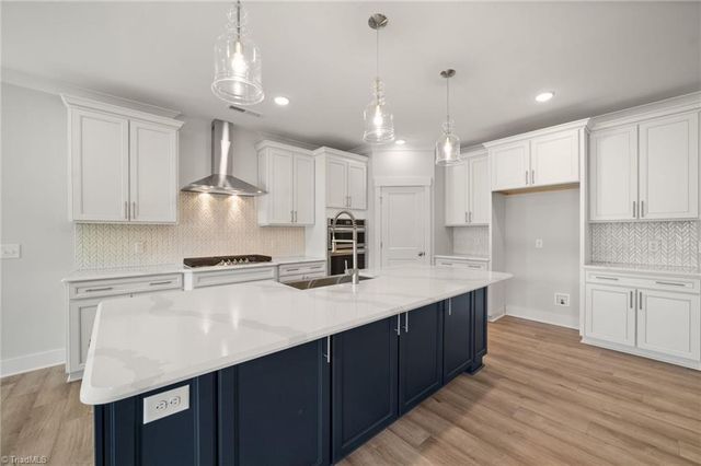 290 Redland Road, Advance, NC 27006