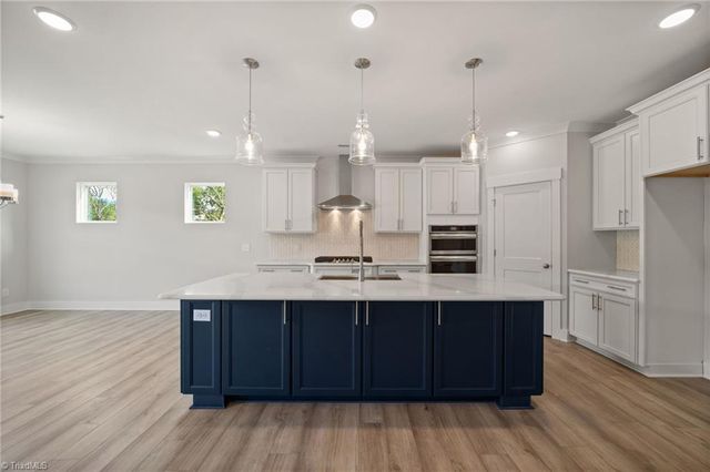 290 Redland Road, Advance, NC 27006