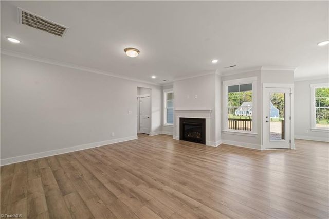 290 Redland Road, Advance, NC 27006