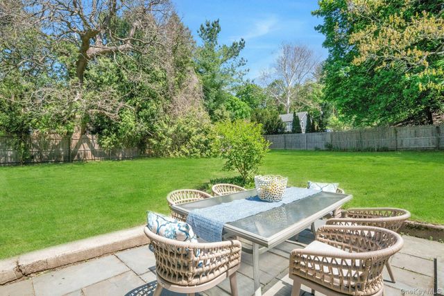 30 Anderson Road, Katonah, NY 10536