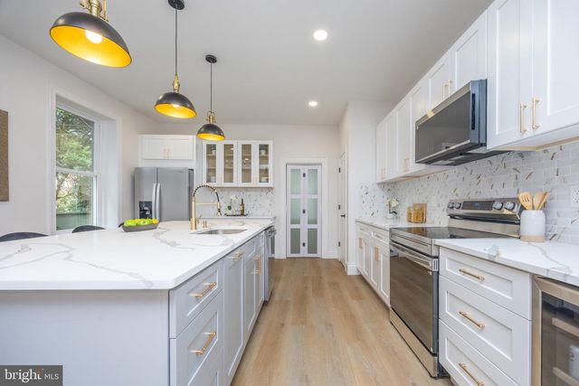 245 HANSBERRY ST, Philadelphia, PA 19144