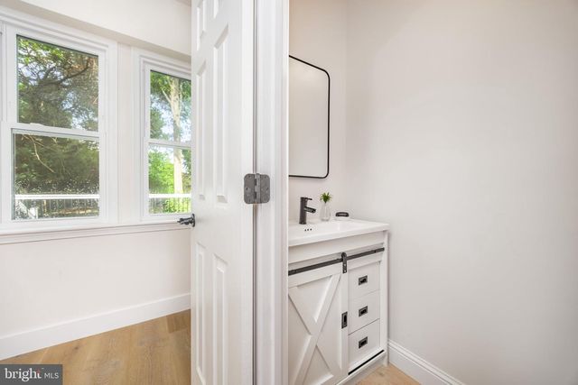 245 HANSBERRY ST, Philadelphia, PA 19144