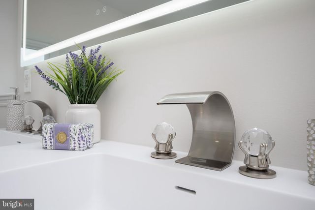 245 HANSBERRY ST, Philadelphia, PA 19144