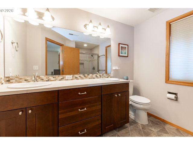 10625 Sw ORIOLE Cir, Beaverton, OR 97007