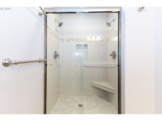 10625 Sw ORIOLE Cir, Beaverton, OR 97007