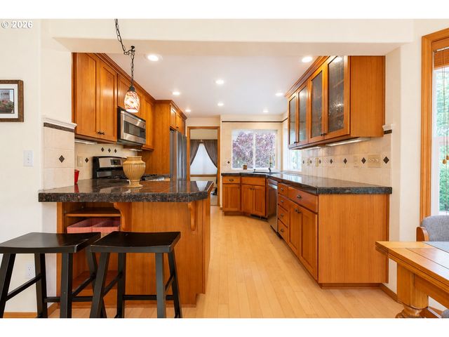 10625 Sw ORIOLE Cir, Beaverton, OR 97007