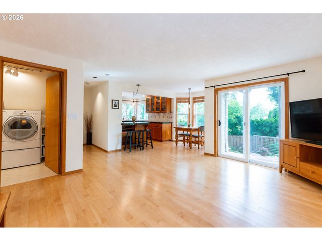 10625 Sw ORIOLE Cir, Beaverton, OR 97007