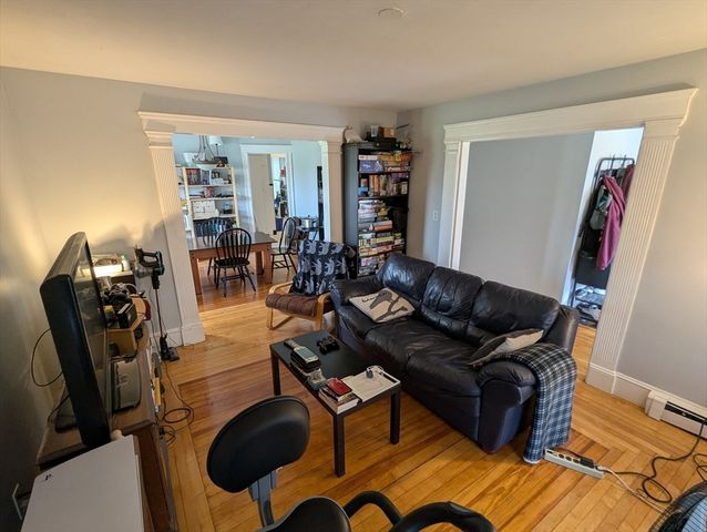 376 Fellsway W 1, Medford, MA 02155