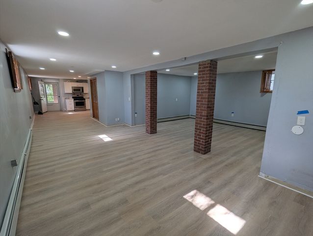 376 Fellsway W 1, Medford, MA 02155