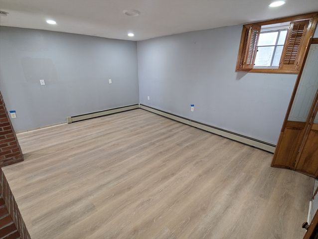 376 Fellsway W 1, Medford, MA 02155