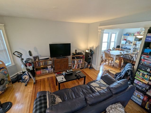 376 Fellsway W 1, Medford, MA 02155
