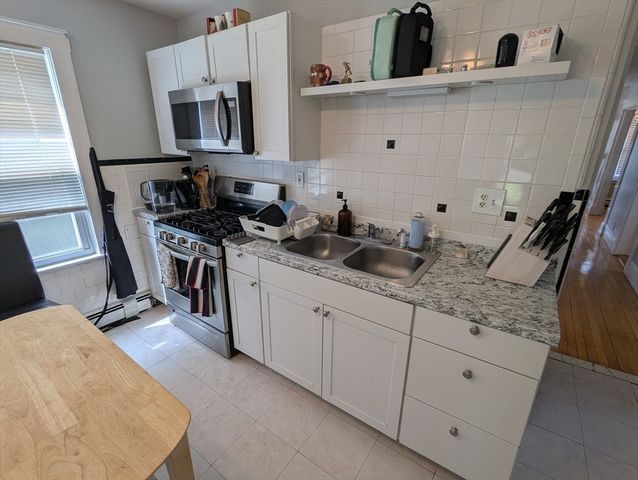 376 Fellsway W 1, Medford, MA 02155