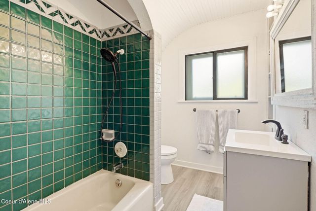325 N PARK DR, Coeur D'alene, ID 83814