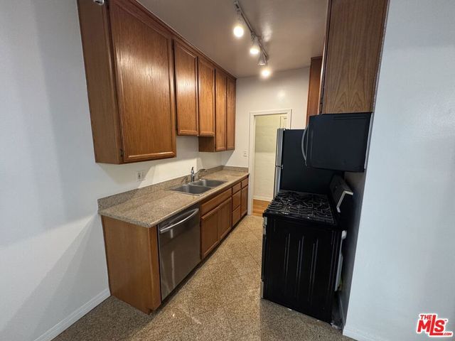 264 S Reeves Drive 101, Beverly Hills, CA 90212