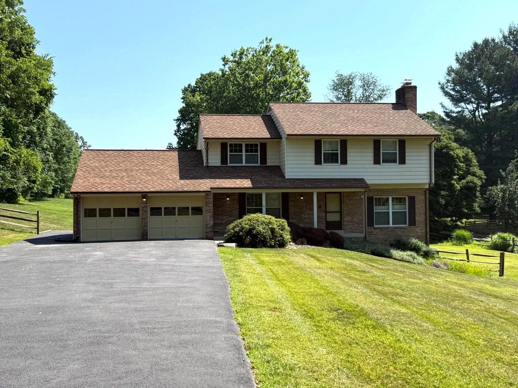 24513 HANSON RD, Laytonsville, MD 20882